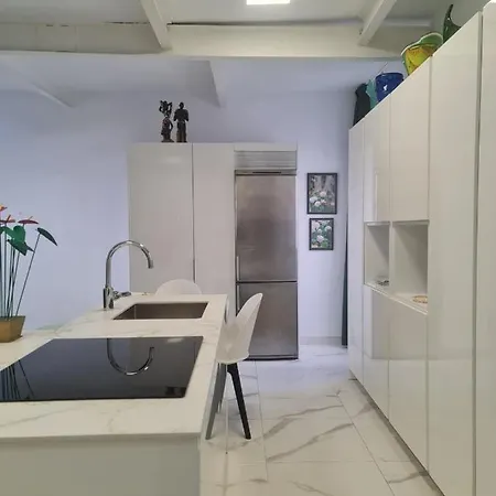 Blue Sky-loft Atico Vakantiehuis *